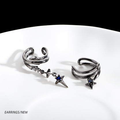 Dark Thorn Non-Piercing Ear Cuff Pair — product view