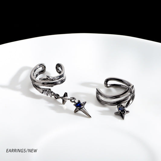 Dark Thorn Non-Piercing Ear Cuff Pair — product view