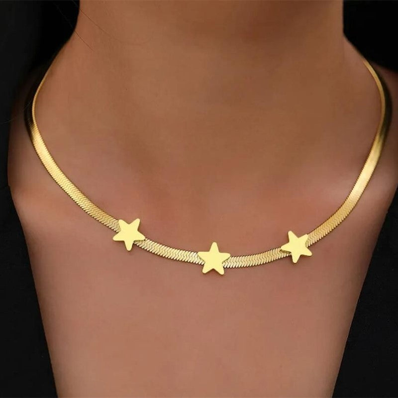 Gothic Star Blade Choker — detail view 3