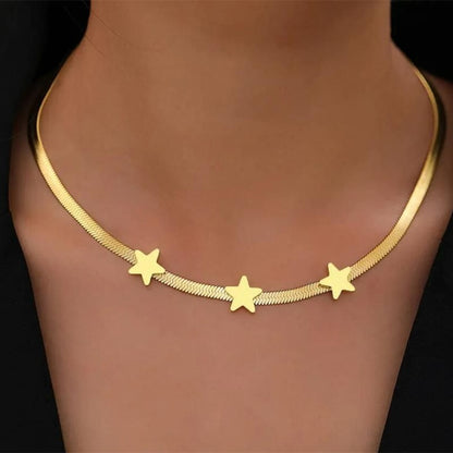 Gothic Star Blade Choker — detail view 3